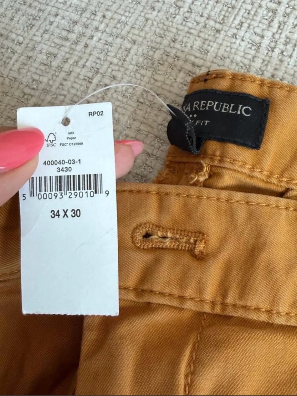 Banana Republic Men's Chinos in mustard- golden tan